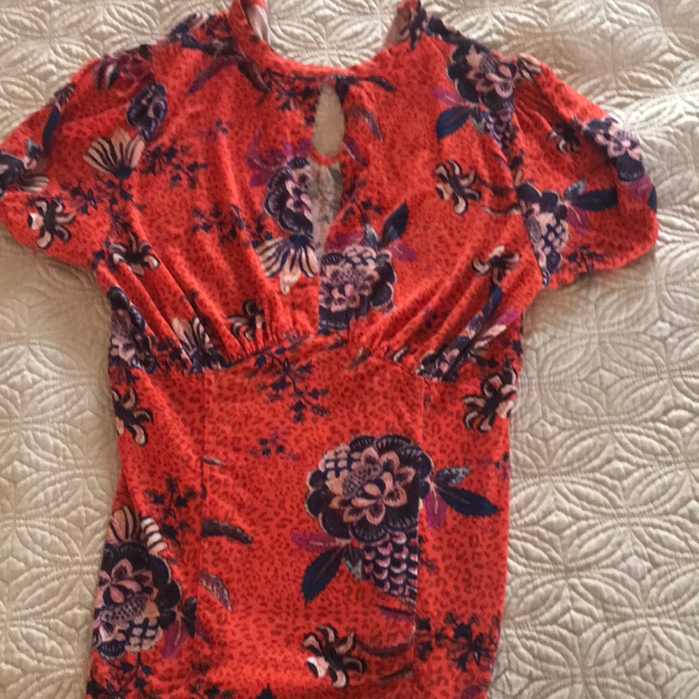 Free people size small keyhole knit top